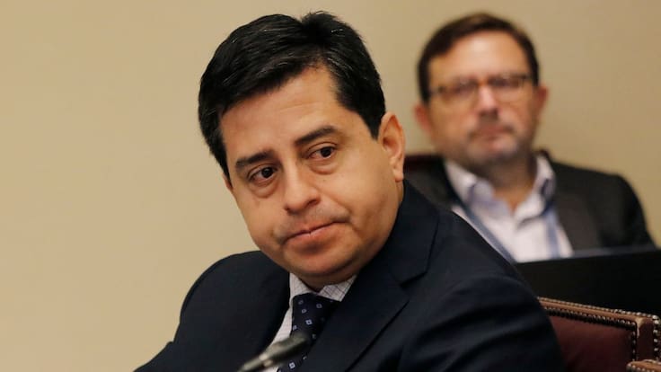 PPD de Viña del Mar pide salida de senador Pedro Araya tras polémico voto a favor de la compensación municipal