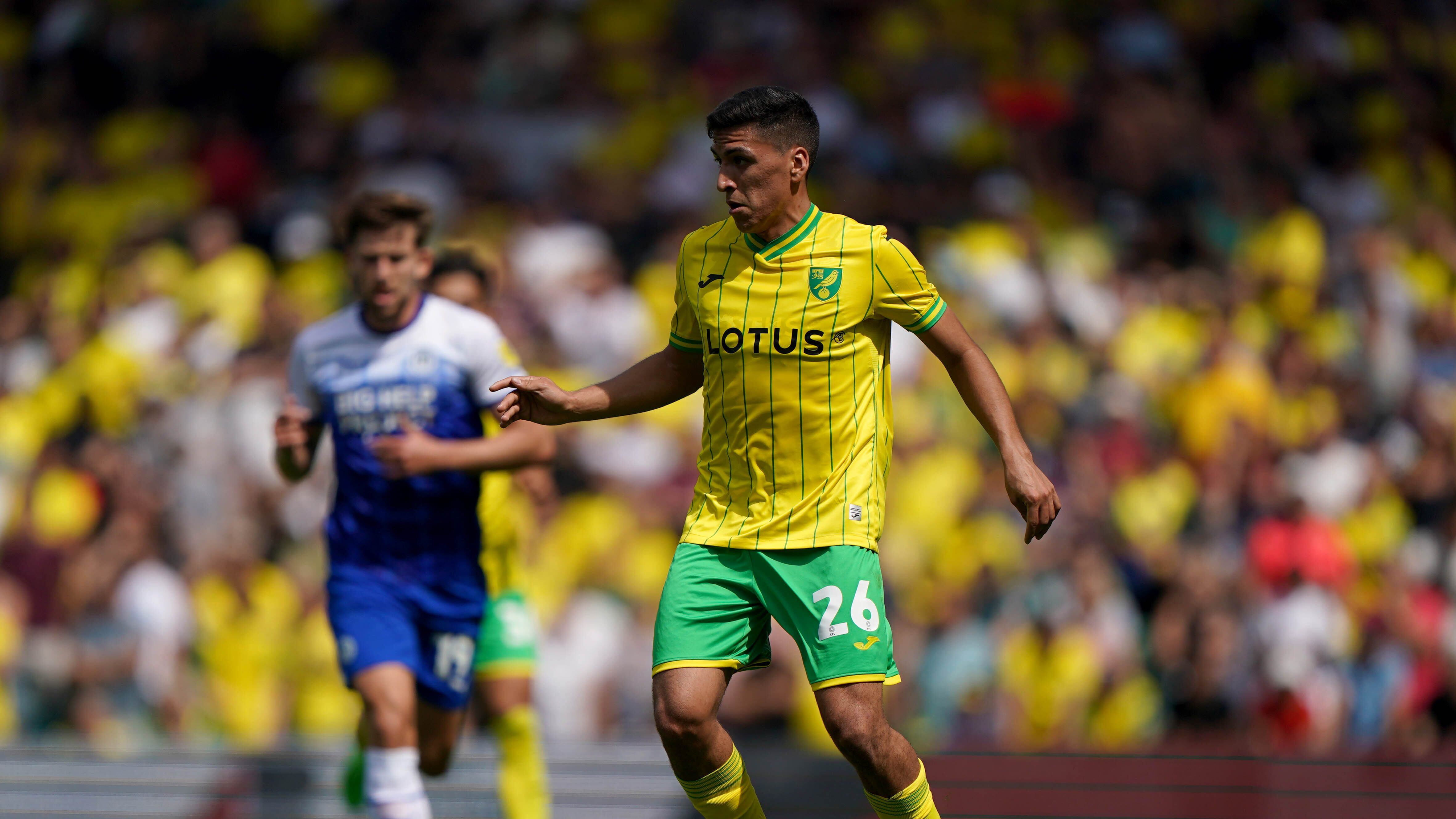 Marcelino Núñez es destacado tras su debut en el Norwich City