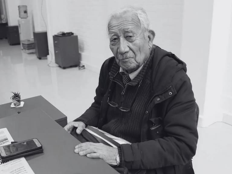 Tristeza en las comunicaciones: muere la leyenda del periodismo chileno Alberto Casanga