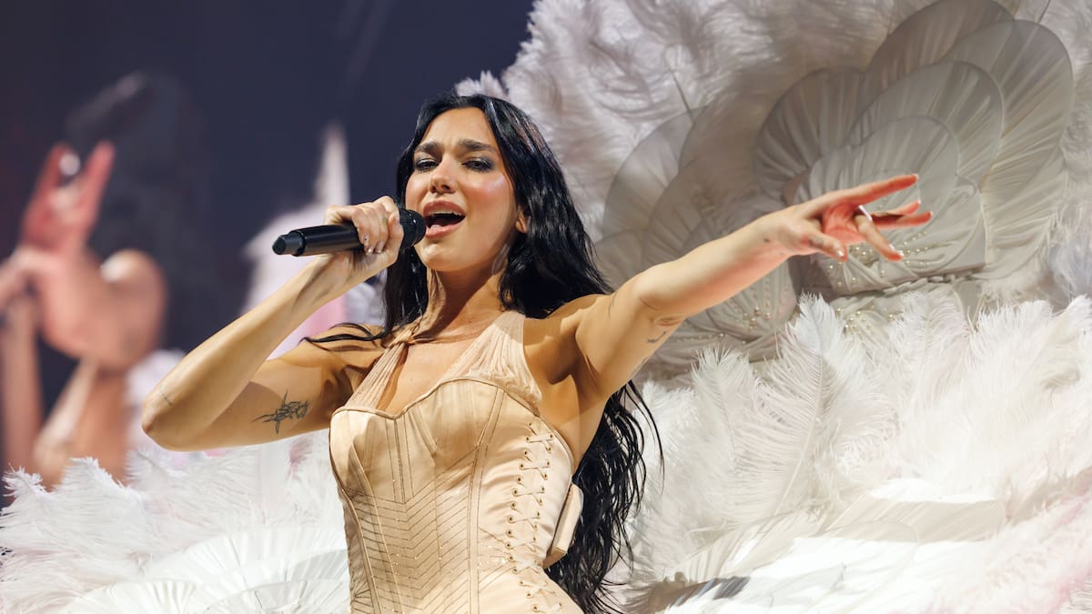 Dua Lipa despide a su manager que intentó boicotear a grupo de rap propalestino
