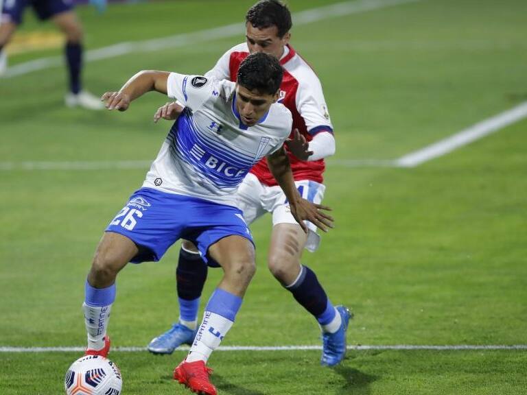 5 de Mayo del 2021/SANTIAGOMarcelino Núñez(c) ,durante el partido valido por el grupo F de la Copa Conmebol Libertadores 2021, entre Universidad Catolica vs Nacional, disputado en el Estadio San Carlos de Apoquindo.
FOTO:FRANCISCO LONGA/AGENCIAUNO
