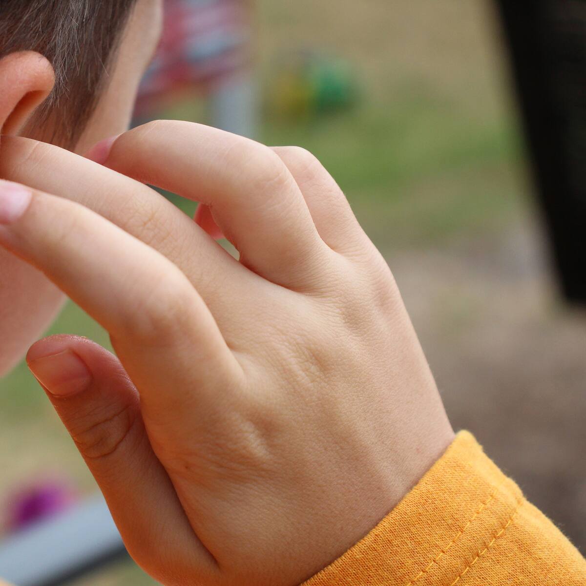 Aumento de casos de “otitis del nadador” en verano: ¿Cómo prevenir esta infección?