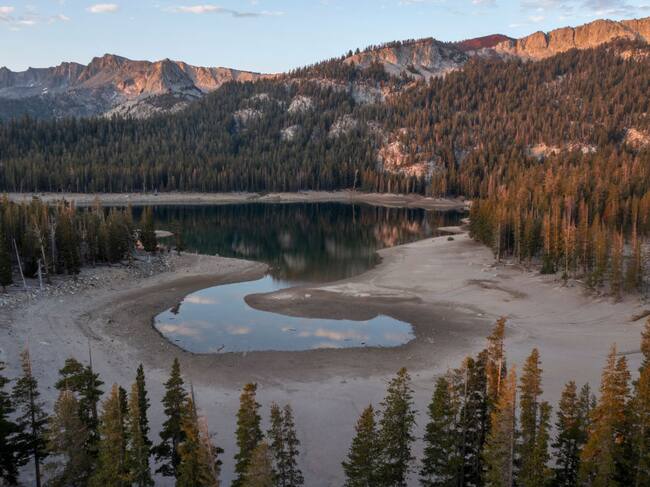 El cambio climático provoca la sequía del lago Mammoth en California