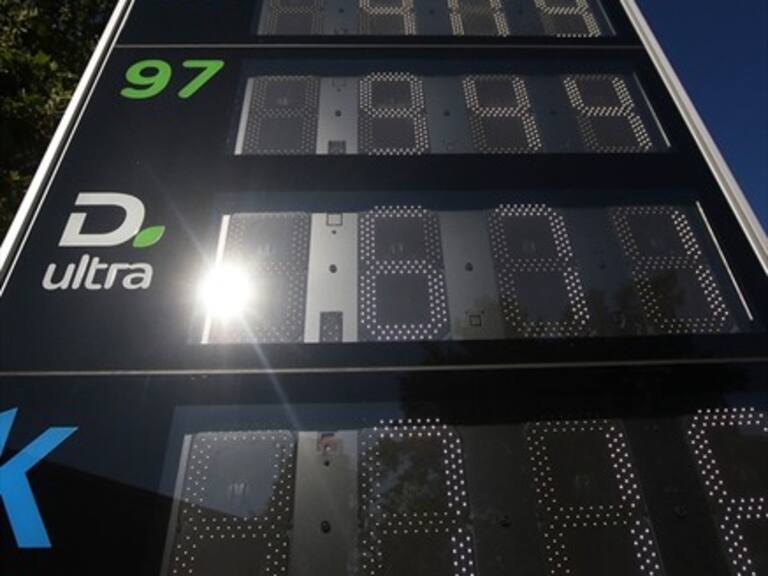 Suben las gasolinas y baja el diésel desde este jueves