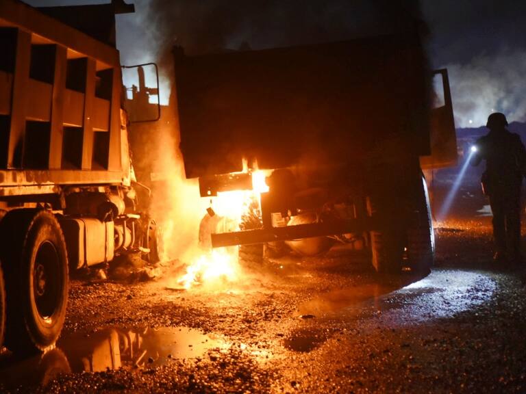 Ataques incendiarios y balacera contra retén de Carabineros se registraron en las regiones del Biobío y La Araucanía