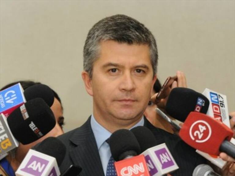 En la calle y solo: Así detuvieron en Francia a Ricardo Palma Salamanca