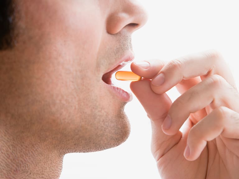 ¿Por qué no existen pastillas anticonceptivas para hombres?