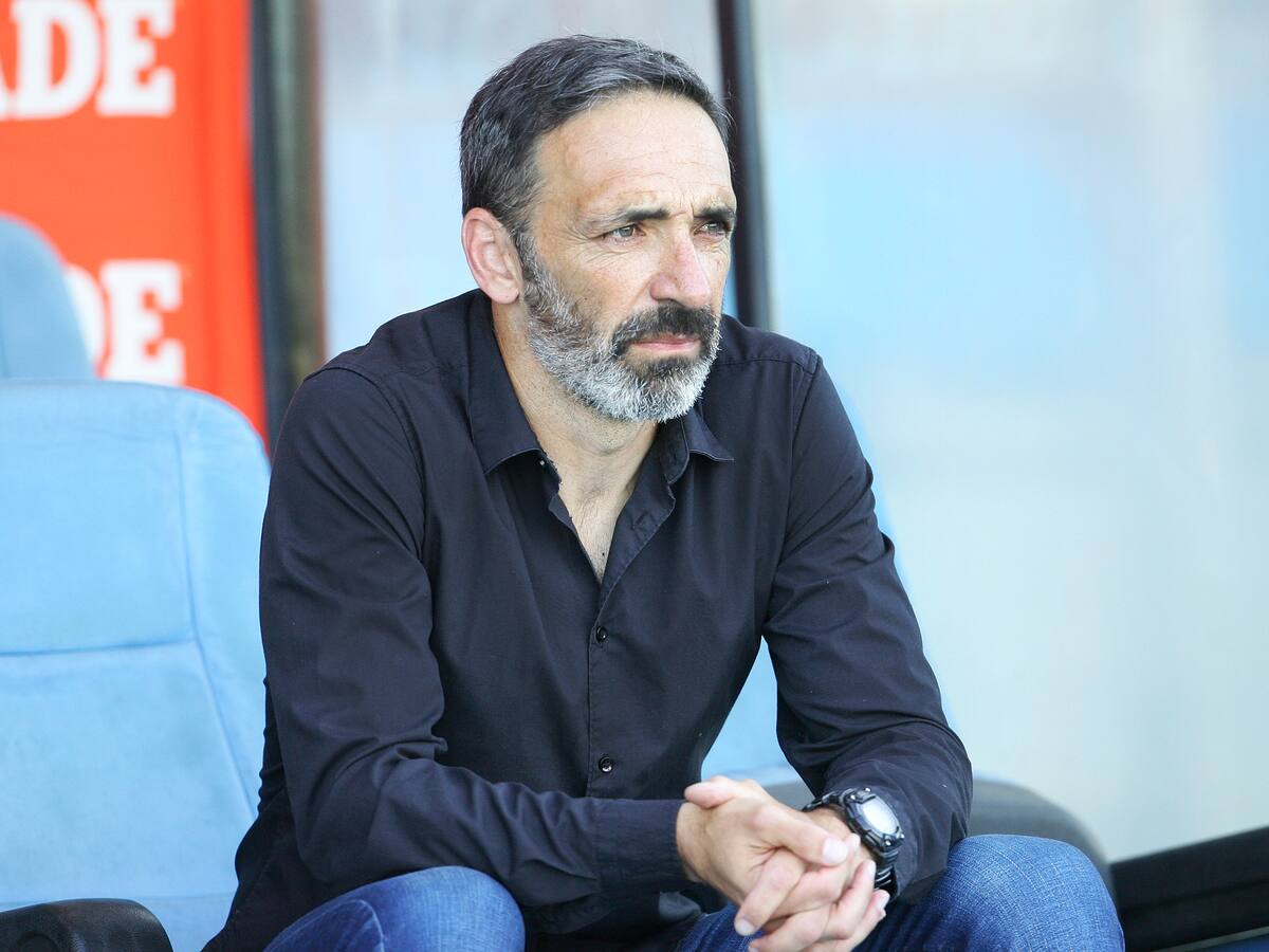 Juan Manuel Azconzábal descarta gestos hacia la hinchada de O’Higgins durante el empate ante Unión Española