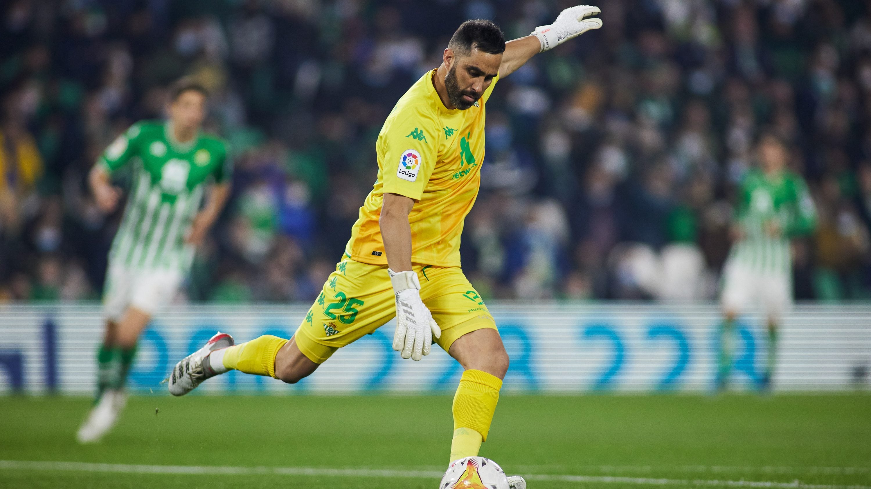 Claudio Bravo Real Betis