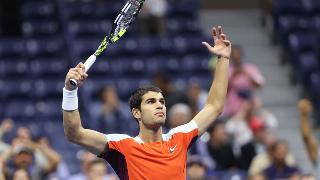 ¿El partido del año? Los mejores puntos de la épica victoria de Alcaraz sobre Sinner en el US Open