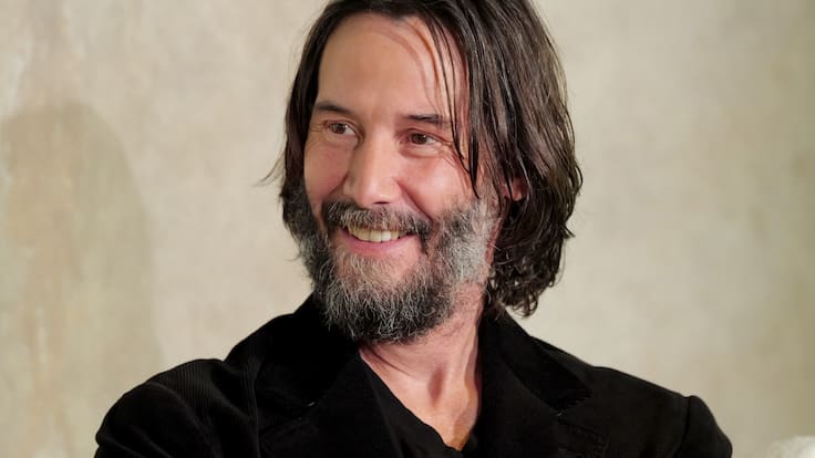Escribió una carta a mano: Keanu Reeves agradece labor de la PDI tras robo de sus relojes por un chileno