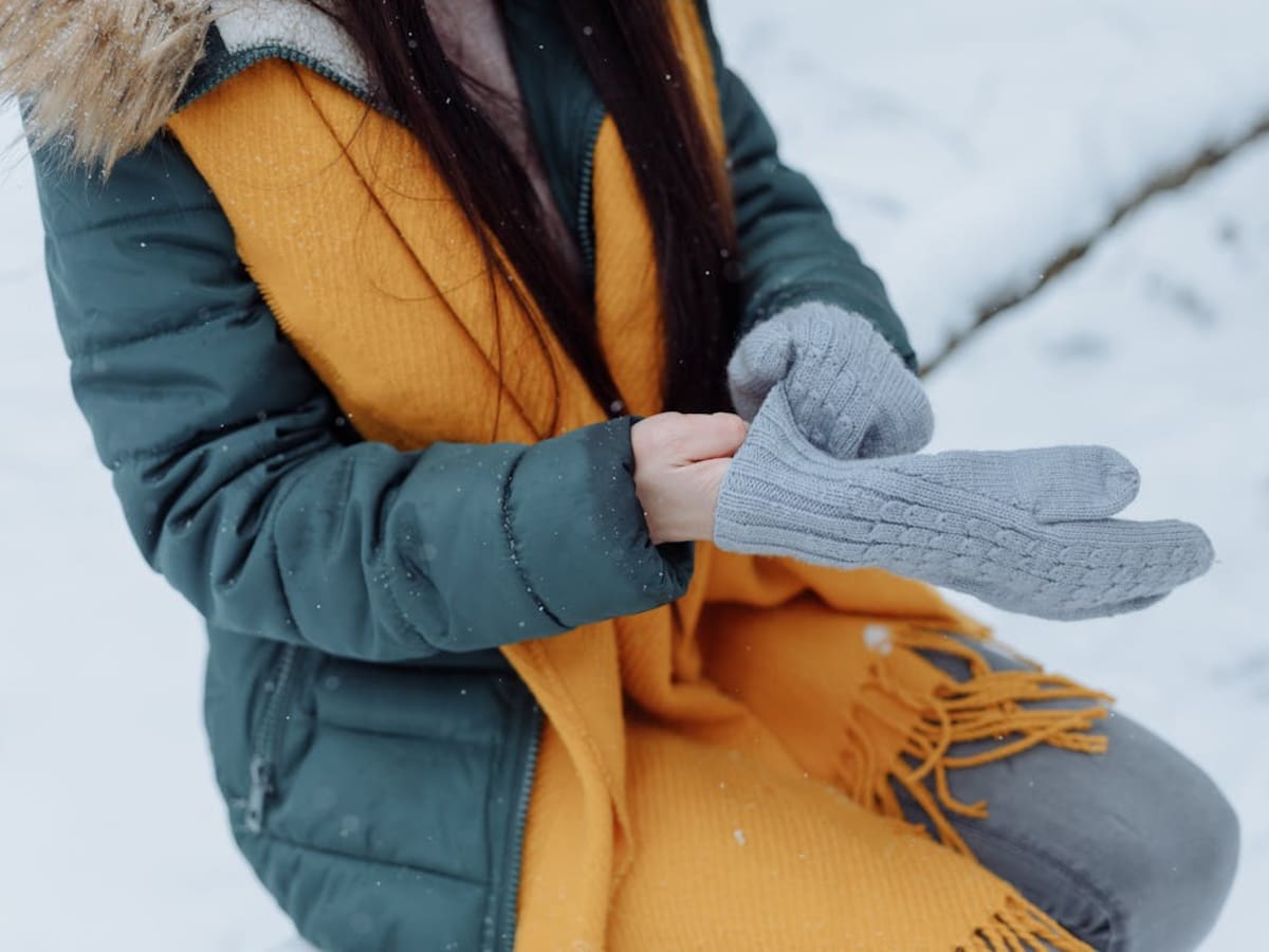 Qué tener en cuenta al elegir parkas: materiales, relleno y resistencia al frío