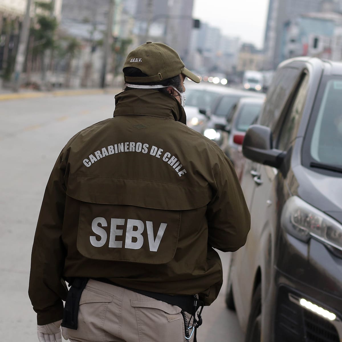 Desbaratan organización criminal dedicada al robo y venta de vehículos: compradores en Bolivia elegían modelos por WhatsApp