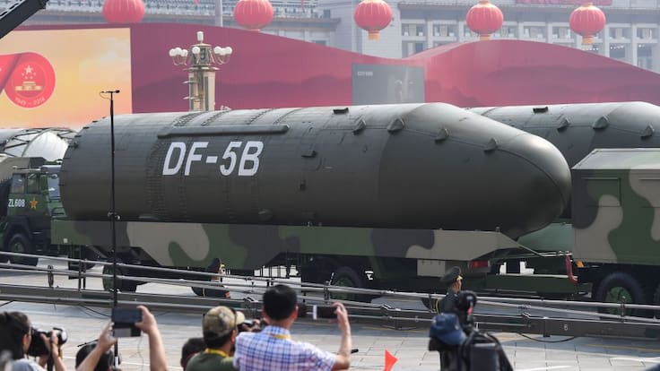 China muestra su potencia nuclear y lanza misil balístico intercontinental al océano Pacífico