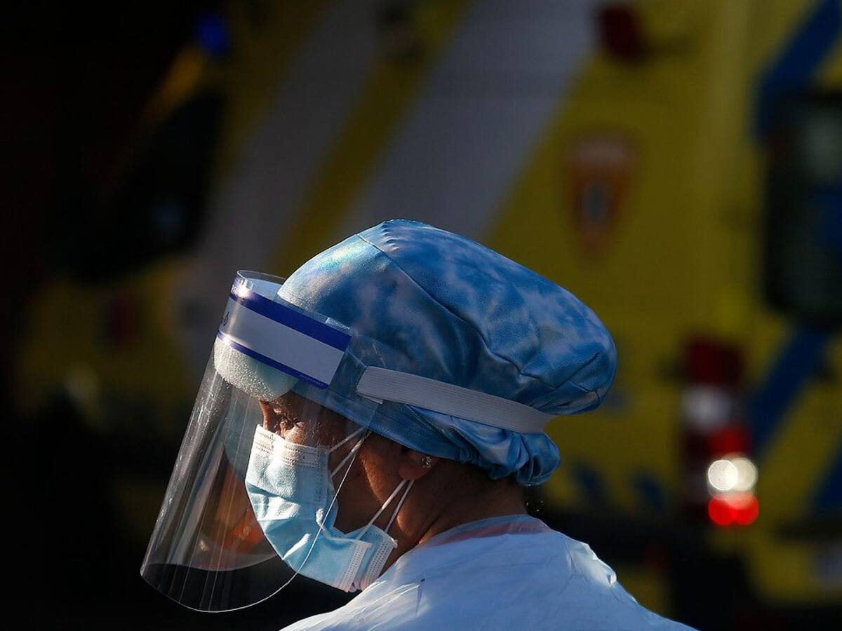 Autoridades de salud tomaron medidas en el Hospital de Frutillar tras la detección de un caso positivo por Covid-19