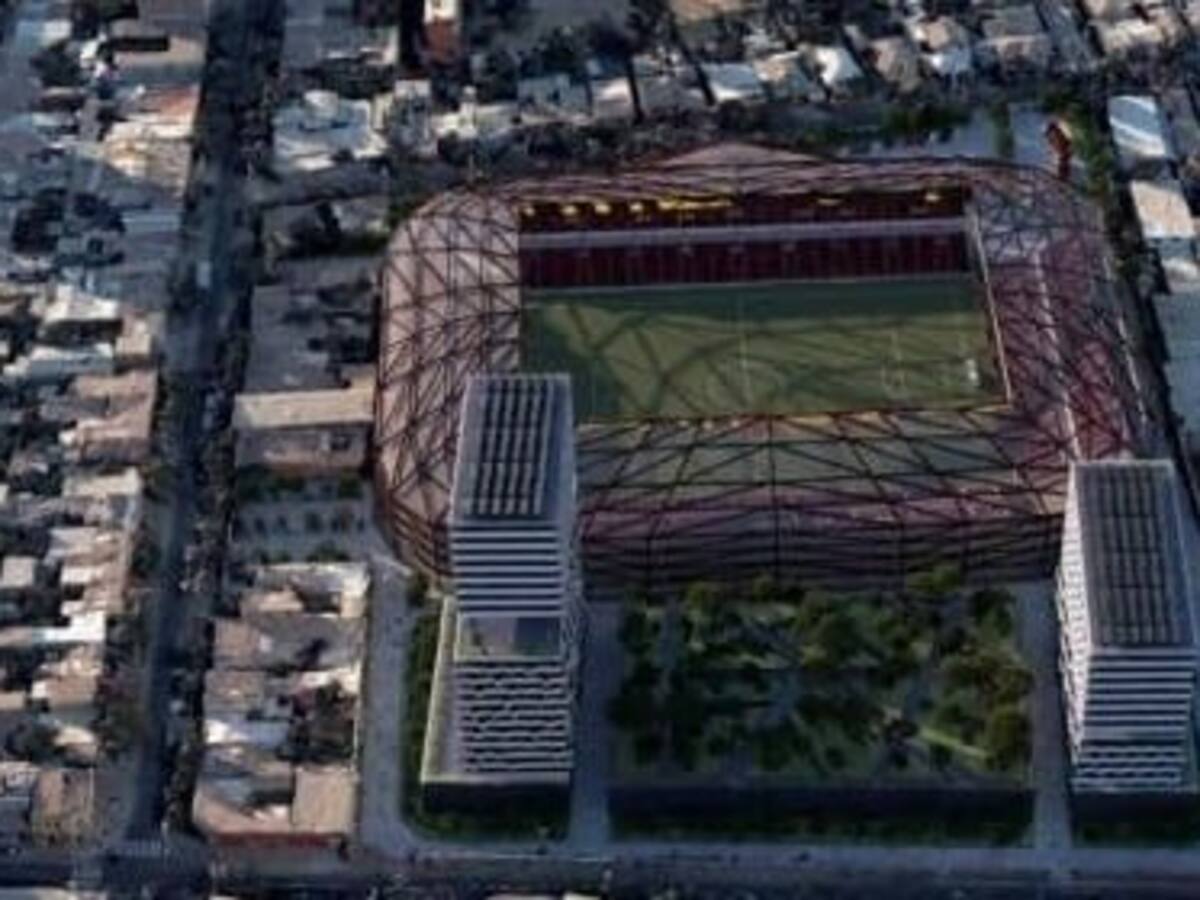Jorge Segovia proyecta el Santa Laura como estadio del Mundial al que postula Chile: «Se podría hacer una ampliación para 40 mil personas»