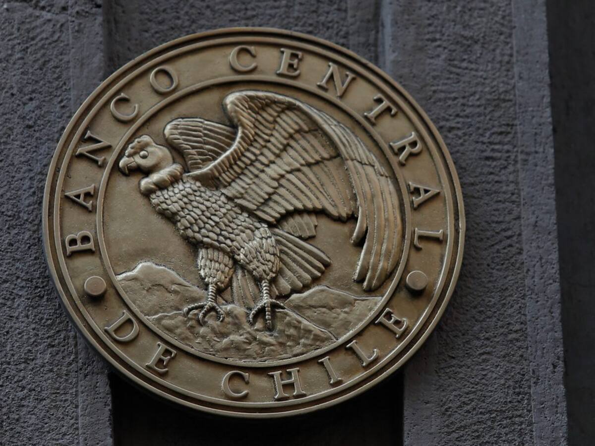 Banco Central solicitó crédito al FMI para Chile por más de US$23 mil millones