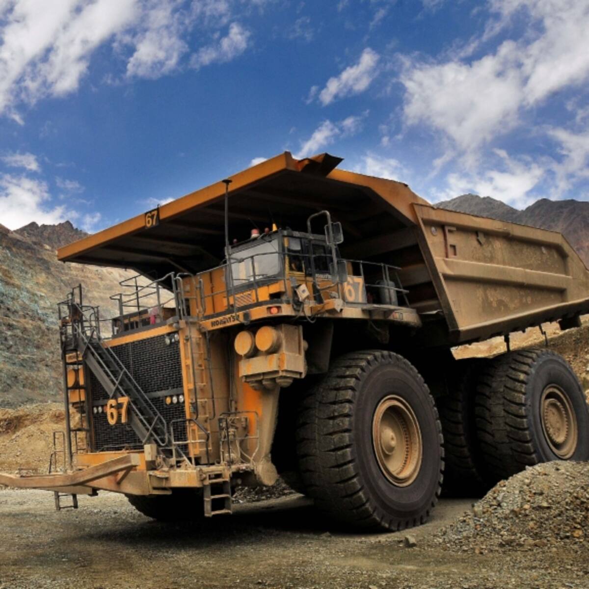 Codelco: excedentes caen 65% en el tercer trimestre y llegan a US$917 millones