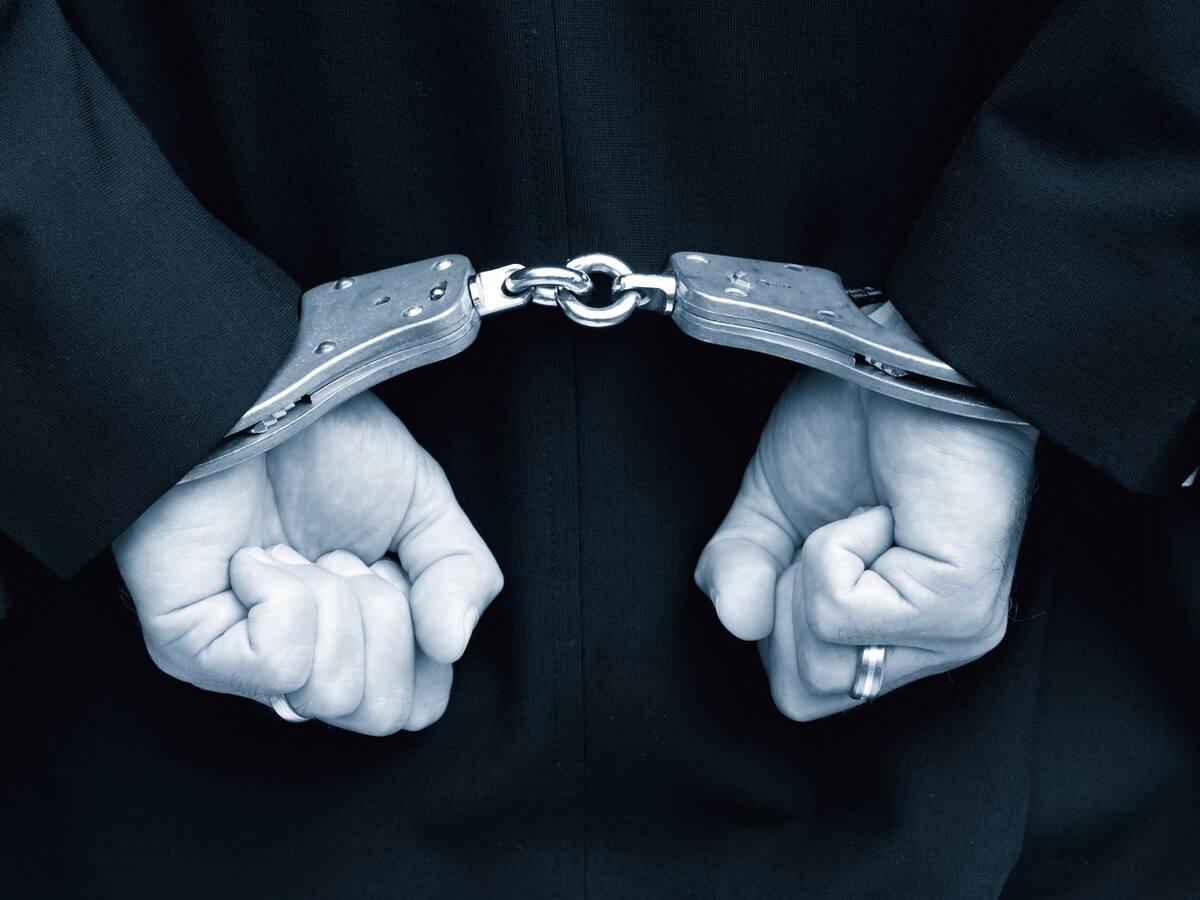 El primer esposo de la ex primera dama de Estados Unidos es denunciado por femicidio