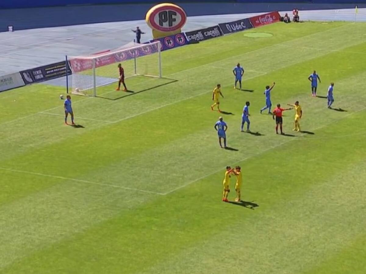 Para no creer: el absurdo autogol que sorprendió a todos en partido de la Primera B