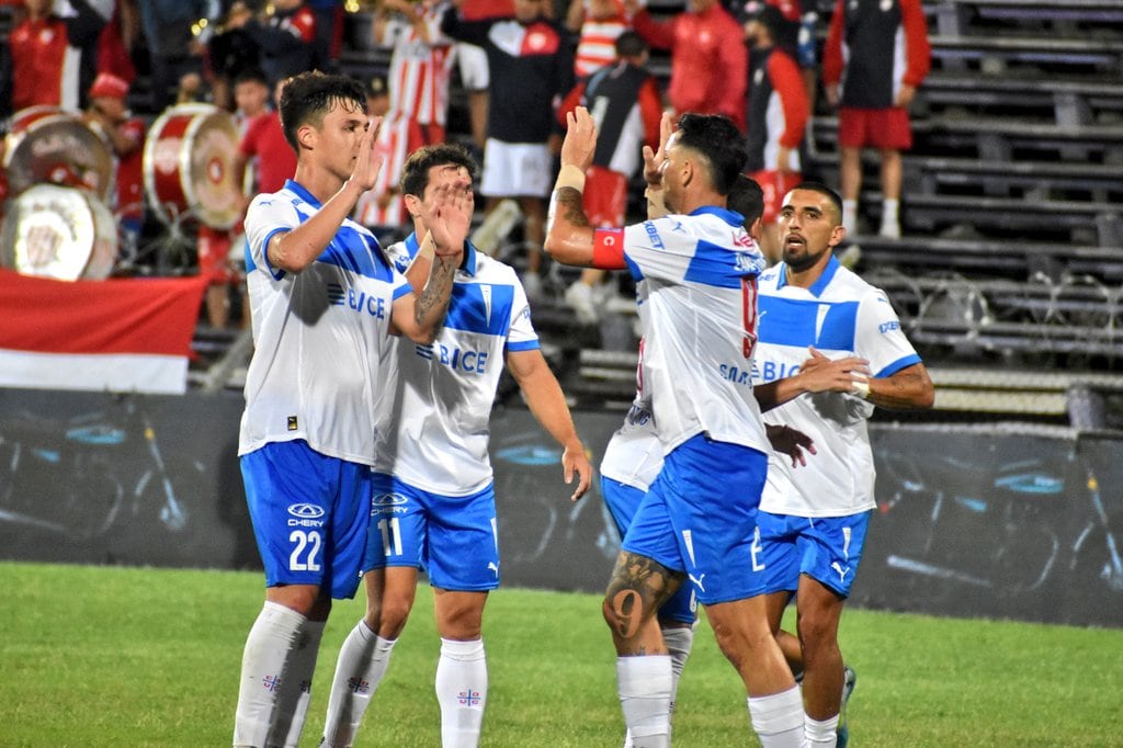 @Cruzados