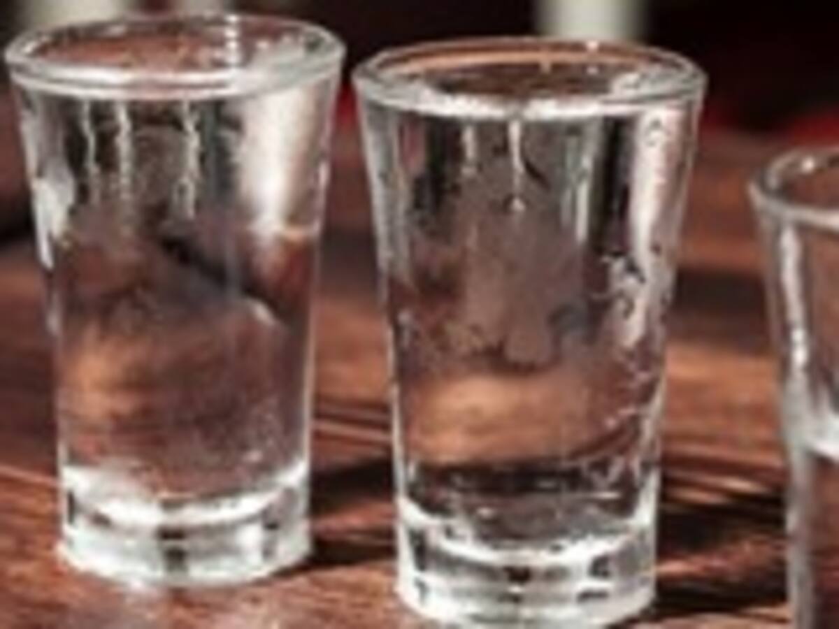 Vodka hecho con agua de lago chileno costaría hasta $4 millones