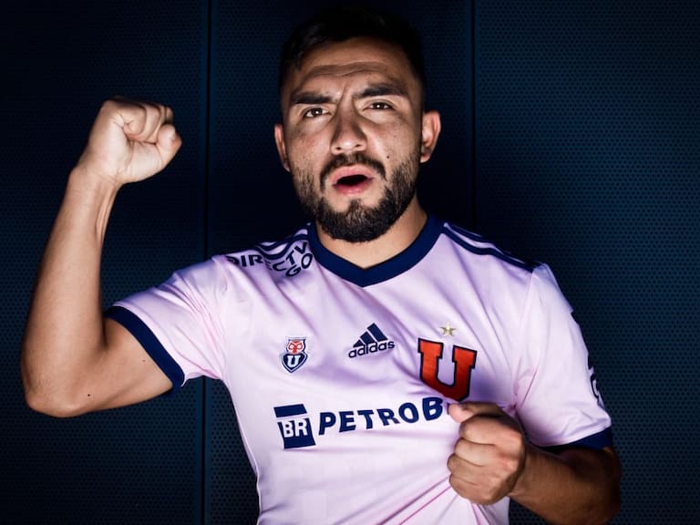 Mario Sandoval y sus objetivos en la «U»: «Quiero tratar de seguir los pasos de Charles Aránguiz y ser un referente en este equipo»