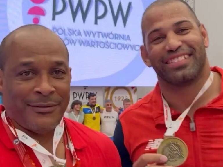 Yasmani Acosta gana medalla de oro en el Polonia Open de lucha grecorromana