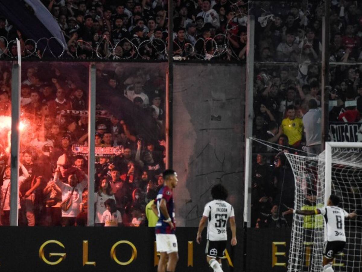 Incidentes en el Monumental: hinchas albos protagonizan grave pelea dentro del estadio durante el Colo Colo-Monagas