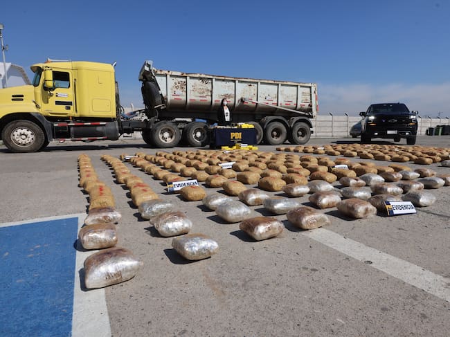 Más de 3 mil millones de pesos: PDI incauta 417 kilos en drogas destinada a la zona oriente de Santiago