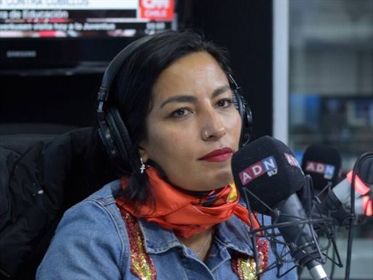 Ana Tijoux reflexiona entre Chile y Francia: «Las autoridades están para responder a la ciudadanía»