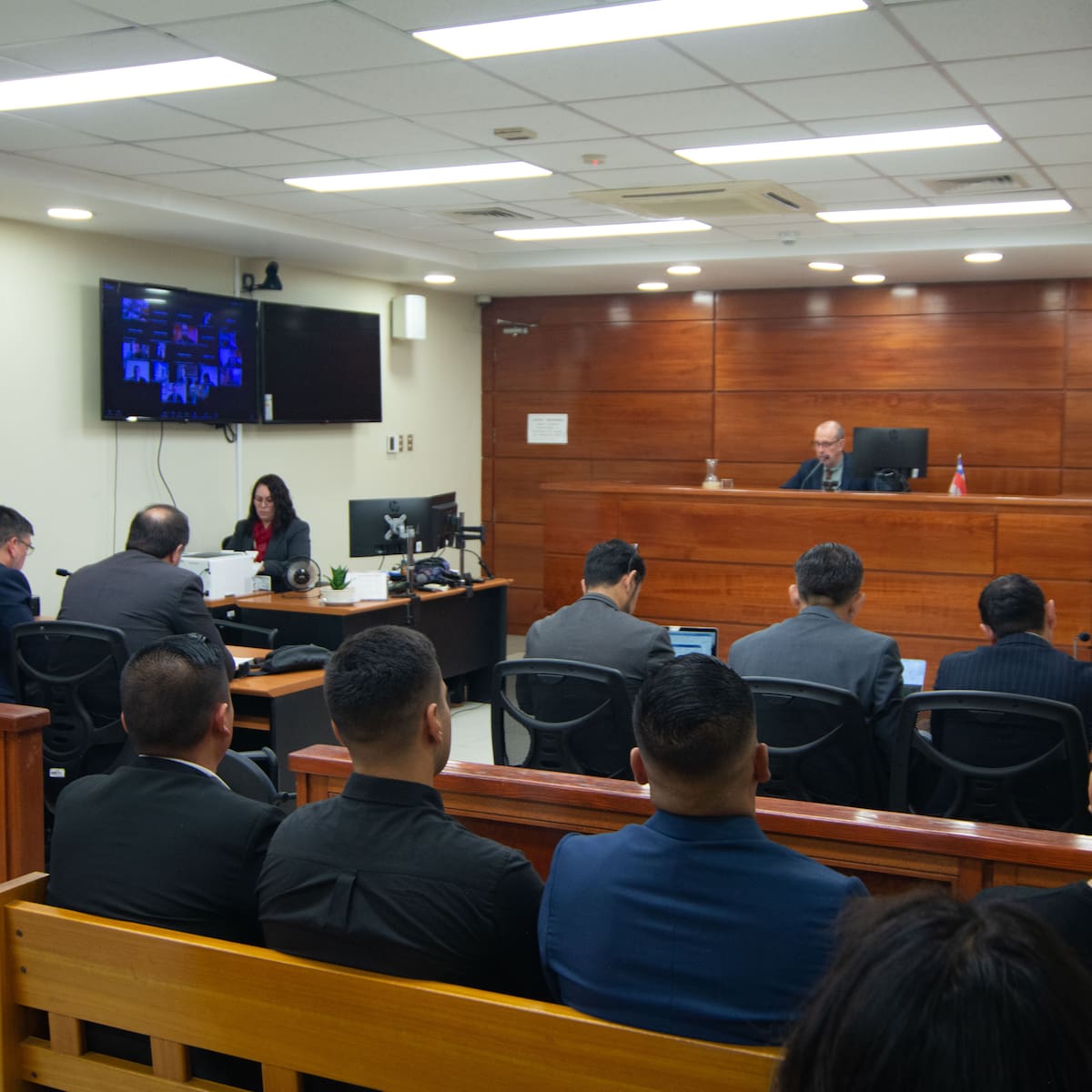 Nueva arista en Caso Conscriptos: las cautelares con las que quedaron ocho militares tras formalización
