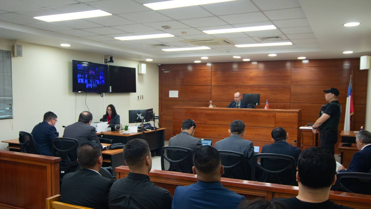 Nueva arista en Caso Conscriptos: las cautelares con las que quedaron ocho militares tras formalización