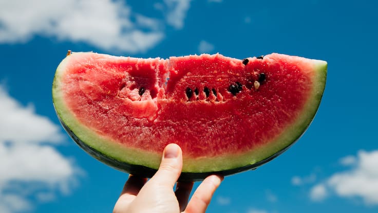 Si eres diabético, este es el motivo por qué comer sandía podría ser “un problema”