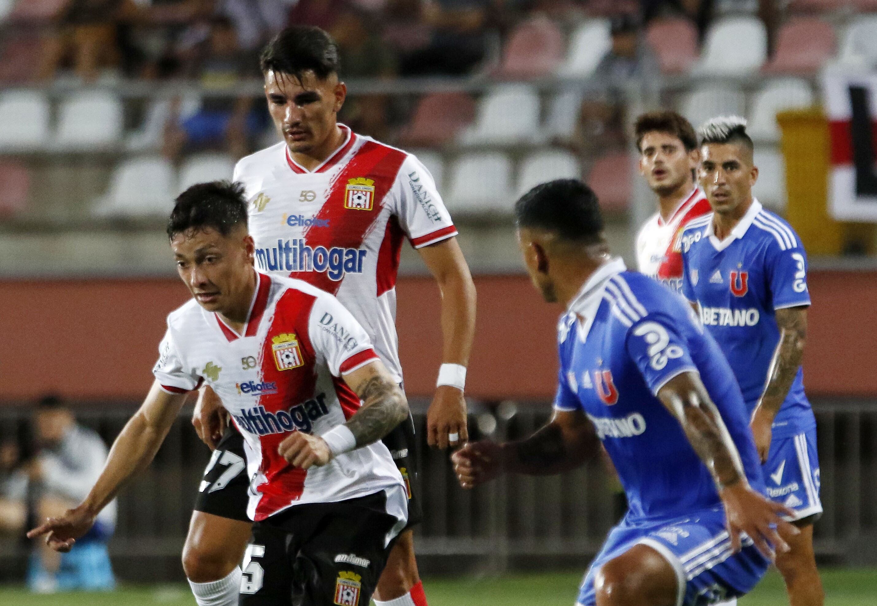 Curicó Unido recibe a la U por los 8vos de final de la Copa Chile