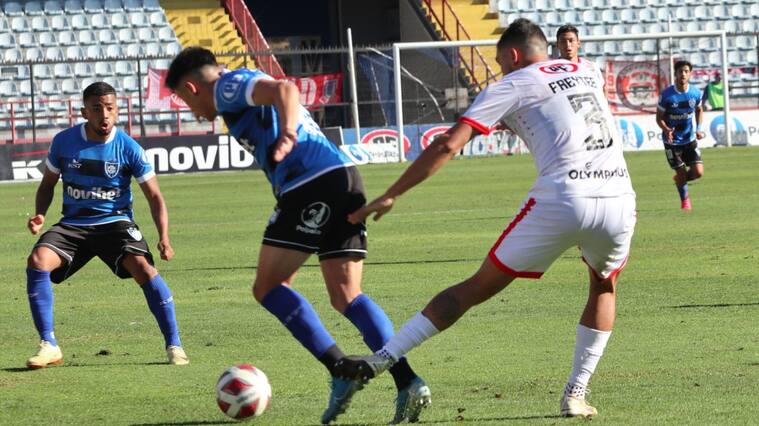 Programación fútbol chileno: ¿Qué partidos se juegan hoy, 6 de octubre, y quién transmite?