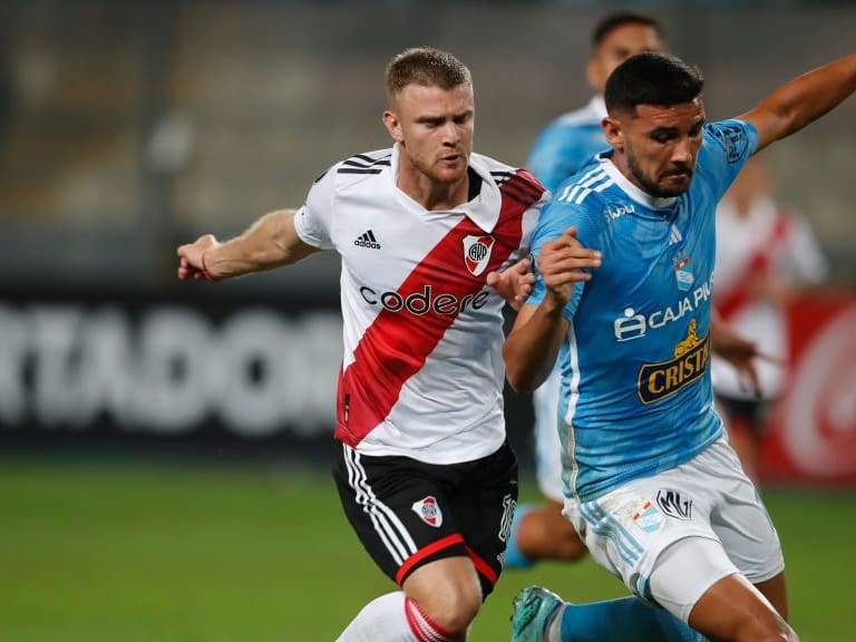 Con Paulo Díaz en cancha, River rescató un empate frente a Sporting Cristal por Copa Libertadores