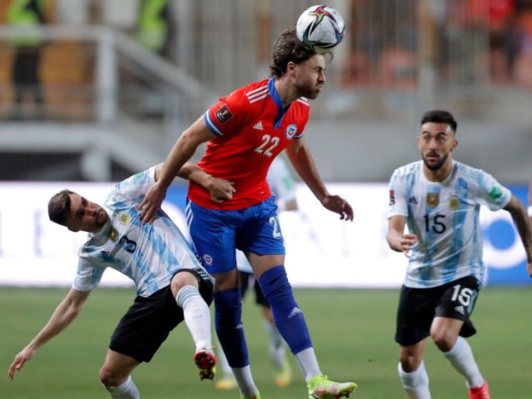 Chile no hizo pesar la altura de Calama y cayó con Argentina, complicando sus opciones a Qatar 2022
