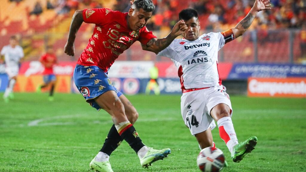 Programación fútbol chileno: ¿Qué partidos se juegan hoy, 6 de julio, y quién transmite?