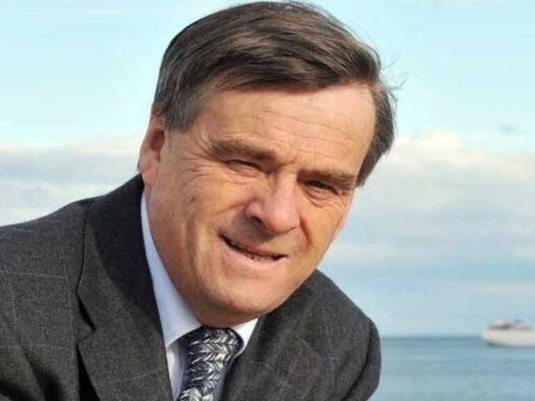 Vladimiro Mimica en Los Tenores Puertas Adentro: «Relatar la campaña de Colo Colo en 1991 fue cerrar un ciclo derrotista»