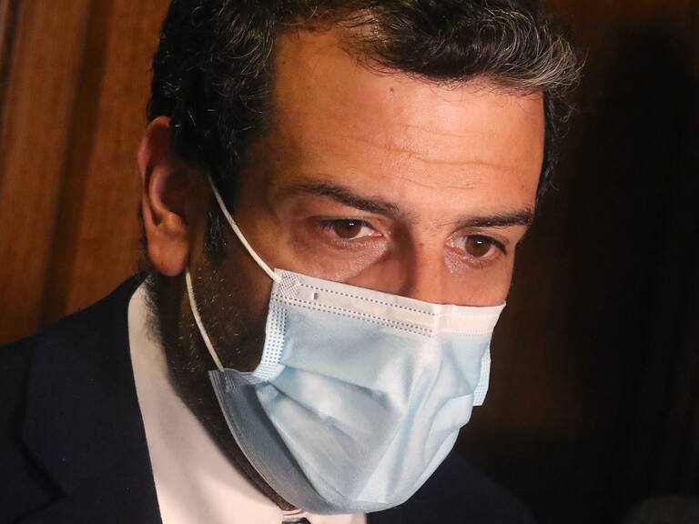 06 DE OCTUBRE DE 2021/VALPARAISOEl ministro Rodrigo Delgado ofrece un punto de prensa, tras la Sesión Especial de Sala de la Cámara de Diputados, en donde se analiza la situación migratoria en el norte el país.
FOTO: LEONARDO RUBILAR CHANDIA/AGENCIAUNO