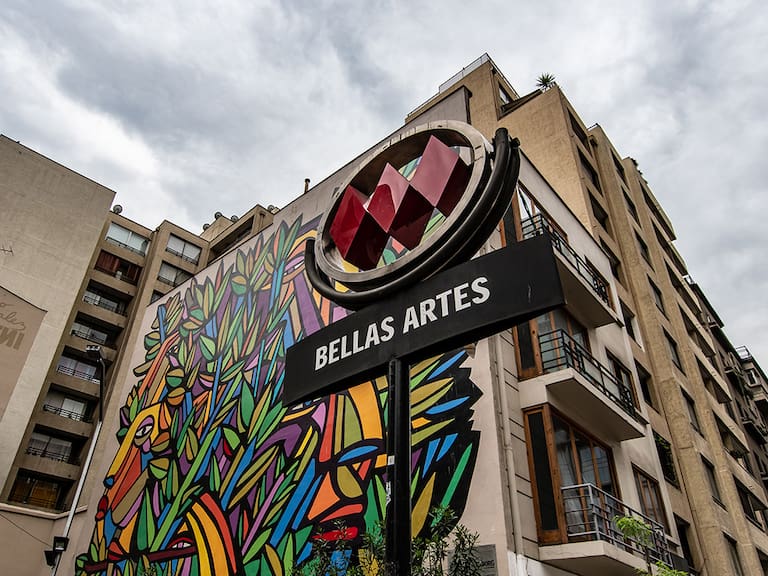 Metro de Santiago habilitará sala de arte contemporáneo en plena estación Bellas Artes