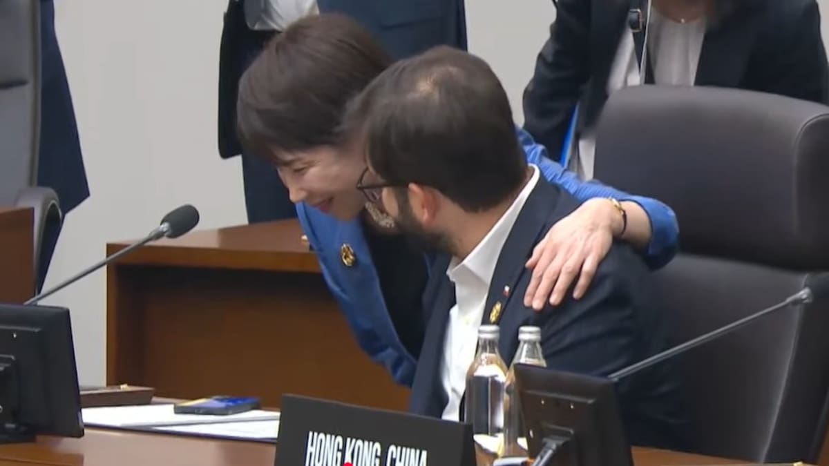 El amistoso intercambio entre el Presidente Boric y la nueva Primera Ministra de Japón en la APEC