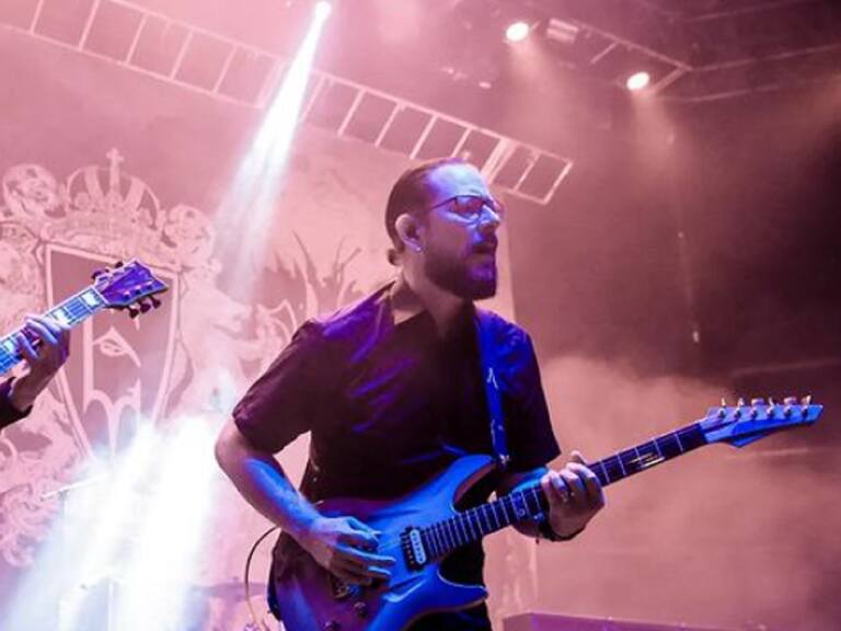 Emperor y su impecable primera vez en Chile: emoción, desenfreno y mucho metal