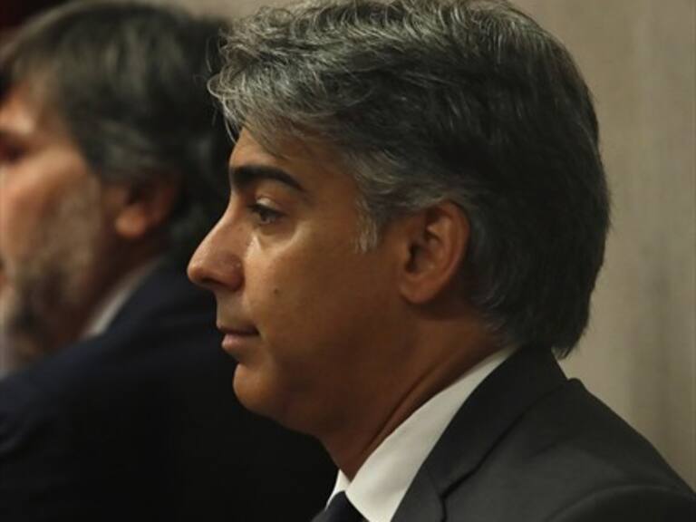 Reformalizan por delitos tributarios a Marco Enríquez-Ominami por caso SQM