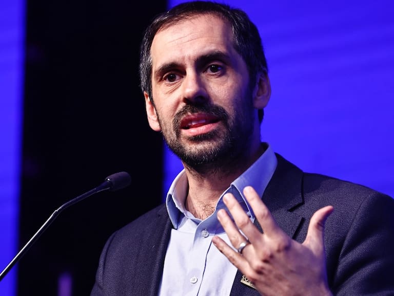 Ministro Grau e IPC de octubre: “Hay que encontrar un equilibrio entre ser cautos y no cantar victoria antes de tiempo”