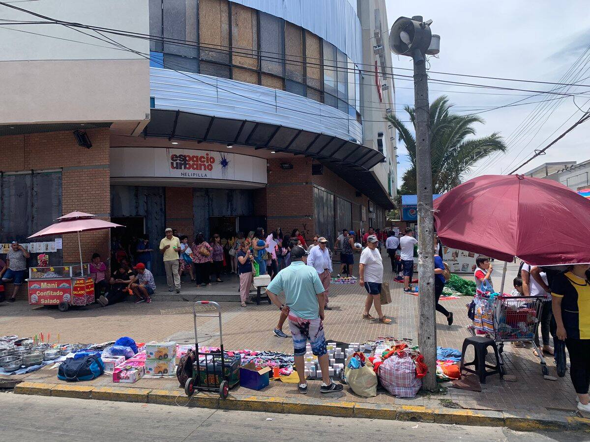 Alcalde de Melipilla y comportamiento de los vecinos: «Se preocupan más de salir con el celular que con mascarilla»