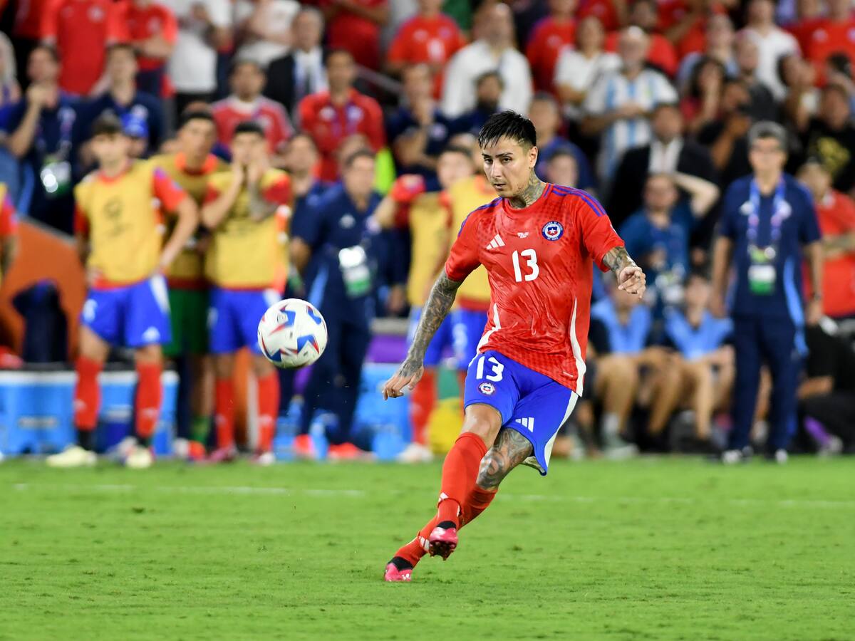 Erick Pulgar recibe un llamado desde Europa: revelan tres posibles destinos para el chileno