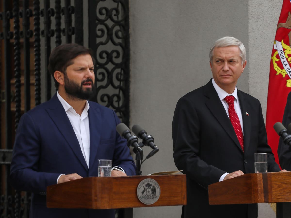 Boric reaparecerá en La Moneda y se reencontrará con Presidente Kast en acto conmemorativo