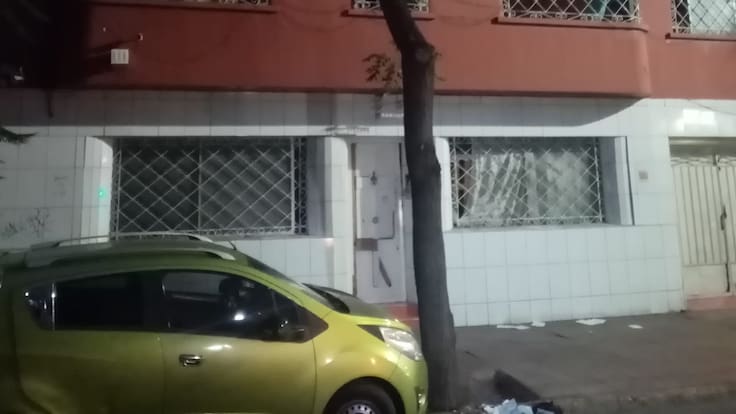 Casa tomada en Erasmo Escala, Santiago Centro - Richard Jiménez - ADN Hoy - 16 de mayo de 2024
